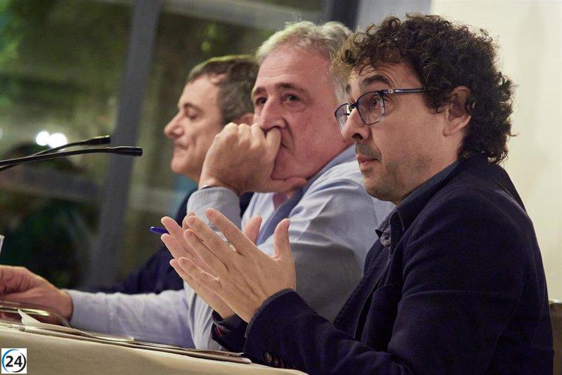 Contigo-Zurekin conmemora el primer aniversario de la moción de censura destacando logros en Pamplona.