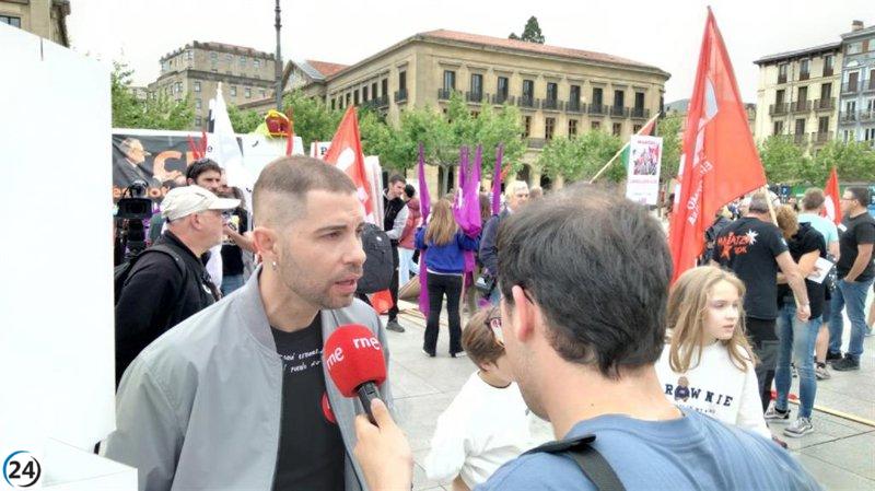 LAB exige en Pamplona un salario mínimo autónomo para Navarra.