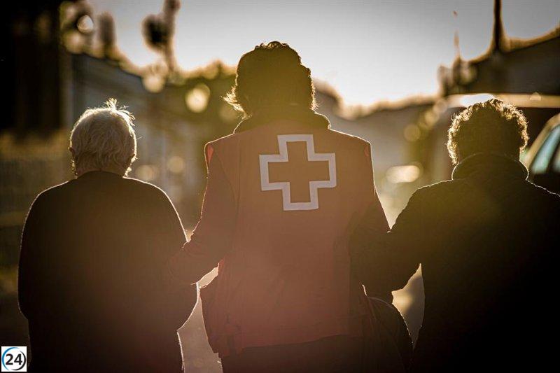 Cruz Roja Navarra atendió en 2024 a casi 500 ancianos en situación de riesgo.
