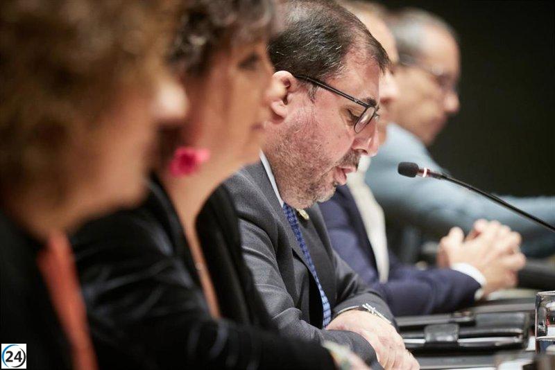 El Parlamento foral finaliza el año con 371 propuestas adicionales y un clima de intensos debates.