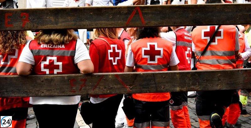 Cruz Roja Navarra despliega 320 voluntarios y establece un punto de atención en Recoletas durante San Fermín.