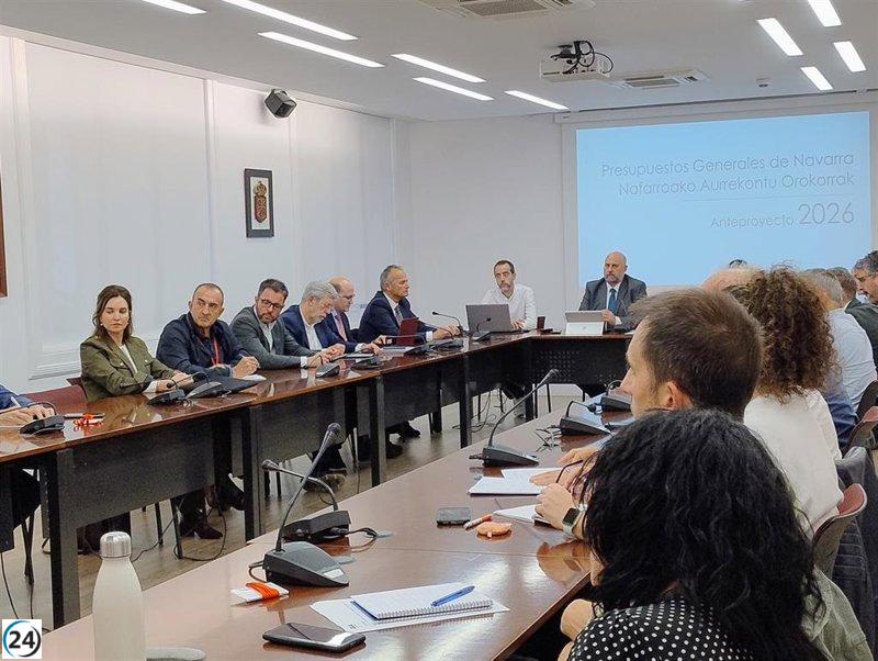 El Gobierno de Navarra entrega al Consejo Económico y Social su propuesta presupuestaria para 2026.