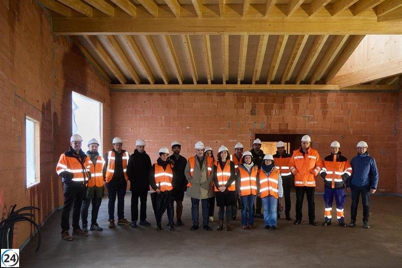 Aierdi supervisa la construcción del Centro de Recursos Forestales en Irurtzun, con una inversión de 1,2 millones de euros.