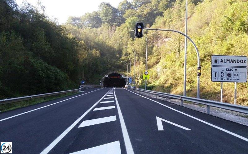 Incendio de camión obliga al cierre de túneles en Navarra.