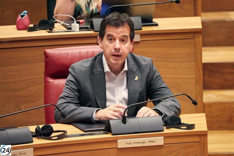 Irujo resalta que Navarra está preparada para la transición al vehículo eléctrico.