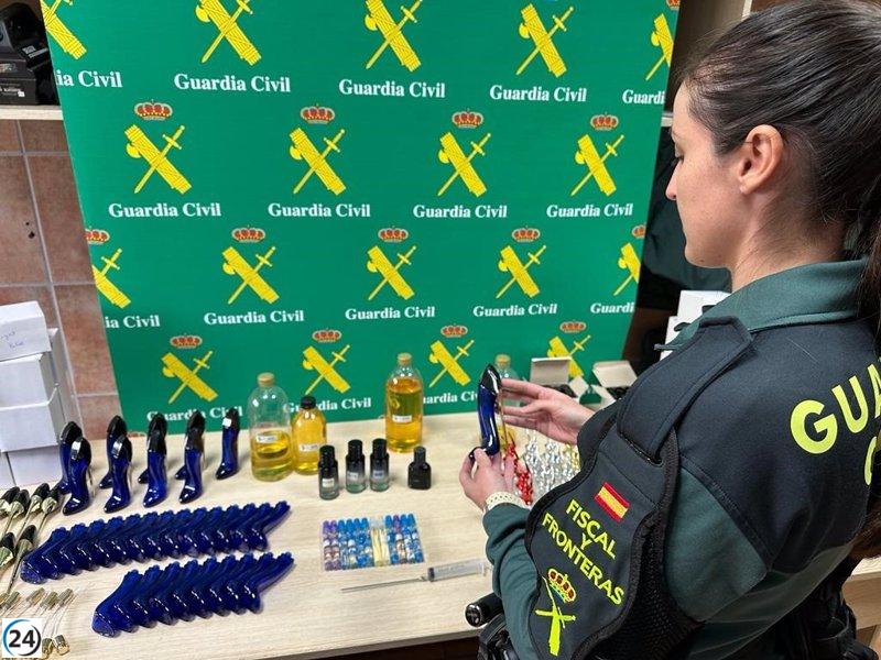 Guardia Civil detiene a vendedor ambulante con 675 perfumes falsos en Pamplona