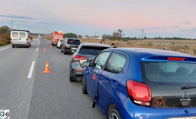 Colisión entre cinco vehículos en Tudela deja herida leve
