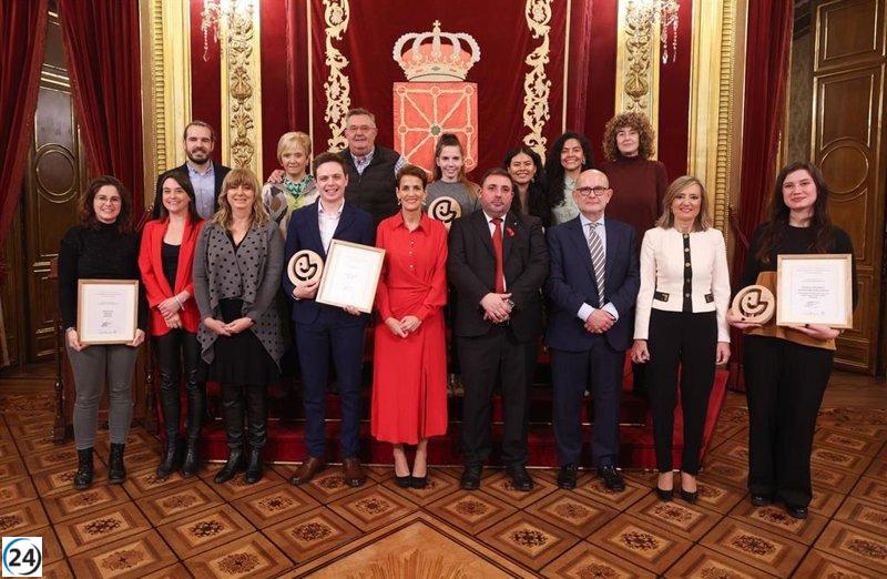 Chivite enfatiza en los Premios de Juventud que los jóvenes son fundamentales para 