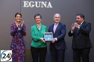 La UNED de Pamplona galardonada por su apoyo a la inclusión social y la igualdad