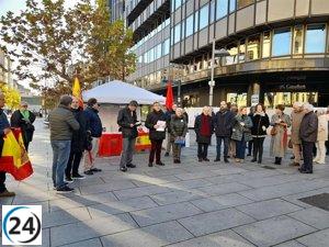 Sociedad Civil Navarra celebra 45 años de la Constitución mostrando su desacuerdo con 