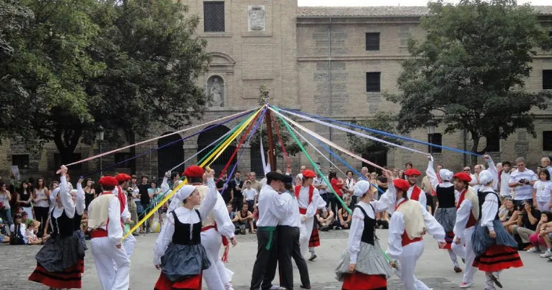 Danzas y bailes tradicionales en Navarra