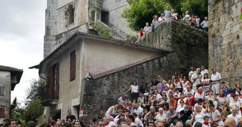 Fiestas de San Sebastián en Bera: una celebración única en el norte de Navarra